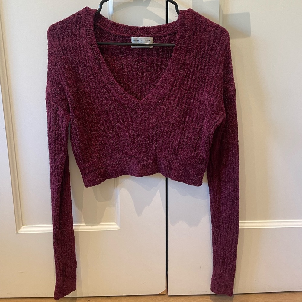 Urban Outfitters maroon sweater size S